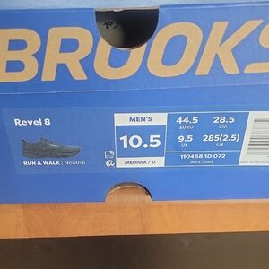 Brooks Revel 8 Men's Black Athletic Shoes